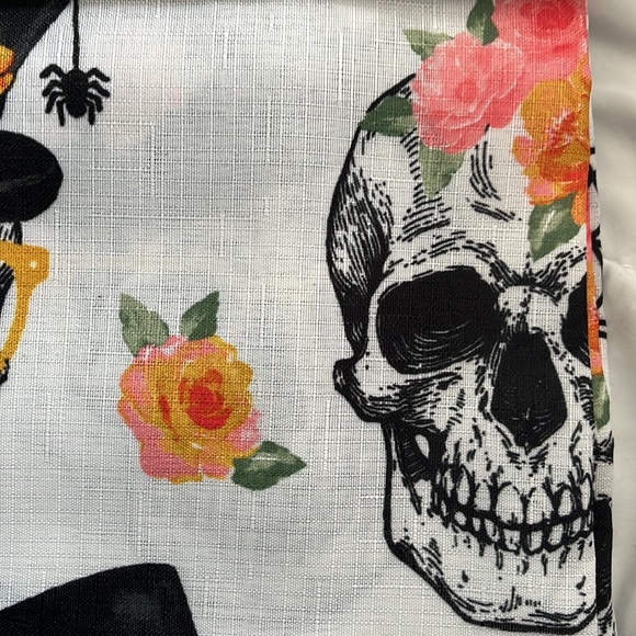 Deborah Connolly home shower curtain Halloween themed 71 in x 72 in - Picture 6 of 8